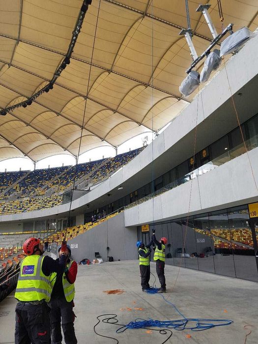 Angajam alpinist utilitar