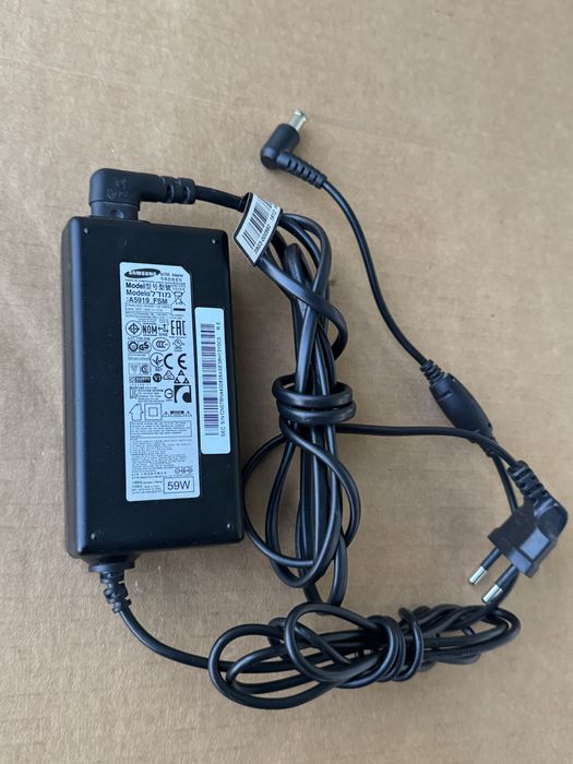 Зарядно Led lcd монитор Samsung 19V 3,17A 59W , зарядно Samsung