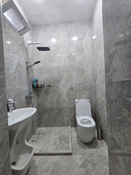 Ховли сотилади Назарбе текстильнида