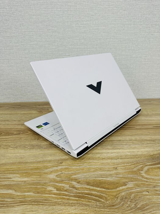 HP Victus Core i5-13 Gen+RTX2050 в Идеальном состоянии