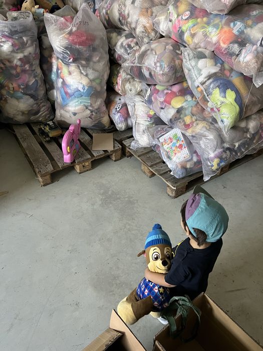 Jucarii frumoase si ieftine , folosite import Franța, Elveția