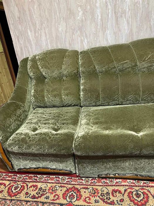 продам угловой диван