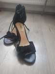 Sandale negre Uterque