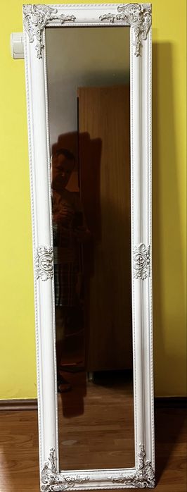 Oglinzi diferite dimensiuni