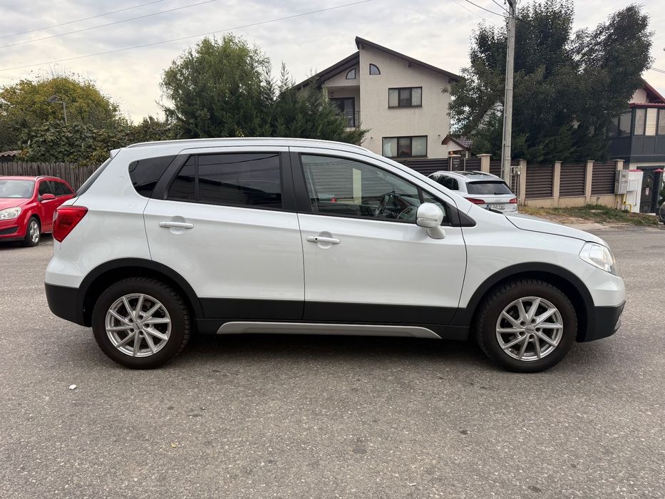 Suzuki SX4 S-Cross Suzuki Sx4 SCross