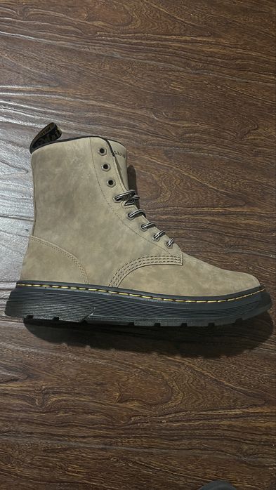 Incaltaminte nr 42 Dr Martens