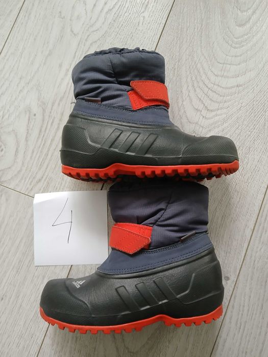 Детски обувки Nike, Adidas