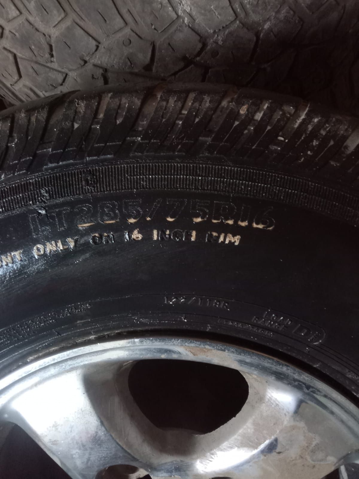 245/70 r16, 285/75 r16, 265/75 r16 шины ленд крузер