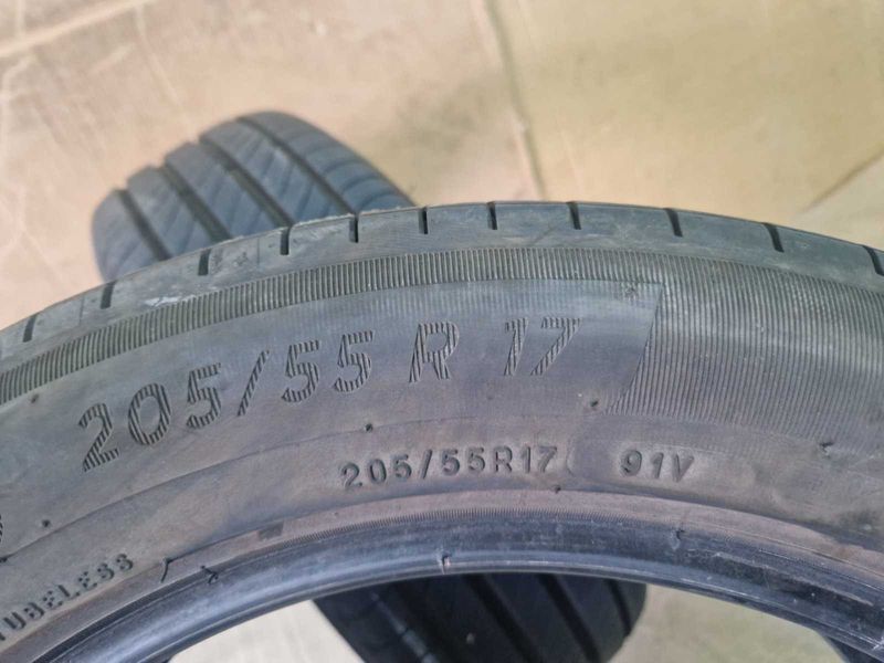 2 Michelin R17 205/55 Anvelope de vară Dot3921