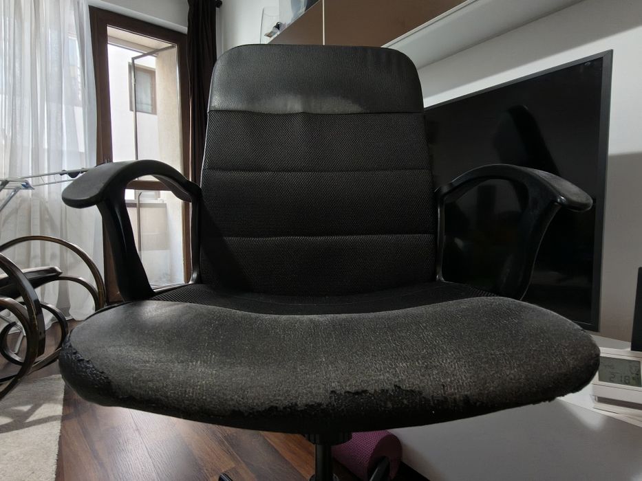 Donez scaun de birou