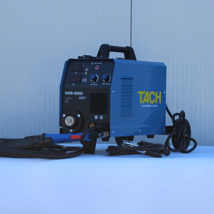 Инверторен телоподаващ апарат TACH – MIG 250A, с платформа