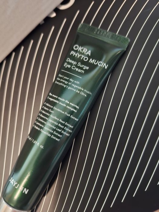 Комплект козметика корейска,червило и балсам устни