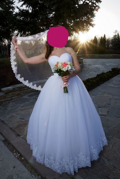 Намалям на 200 лв.Булчинска рокля