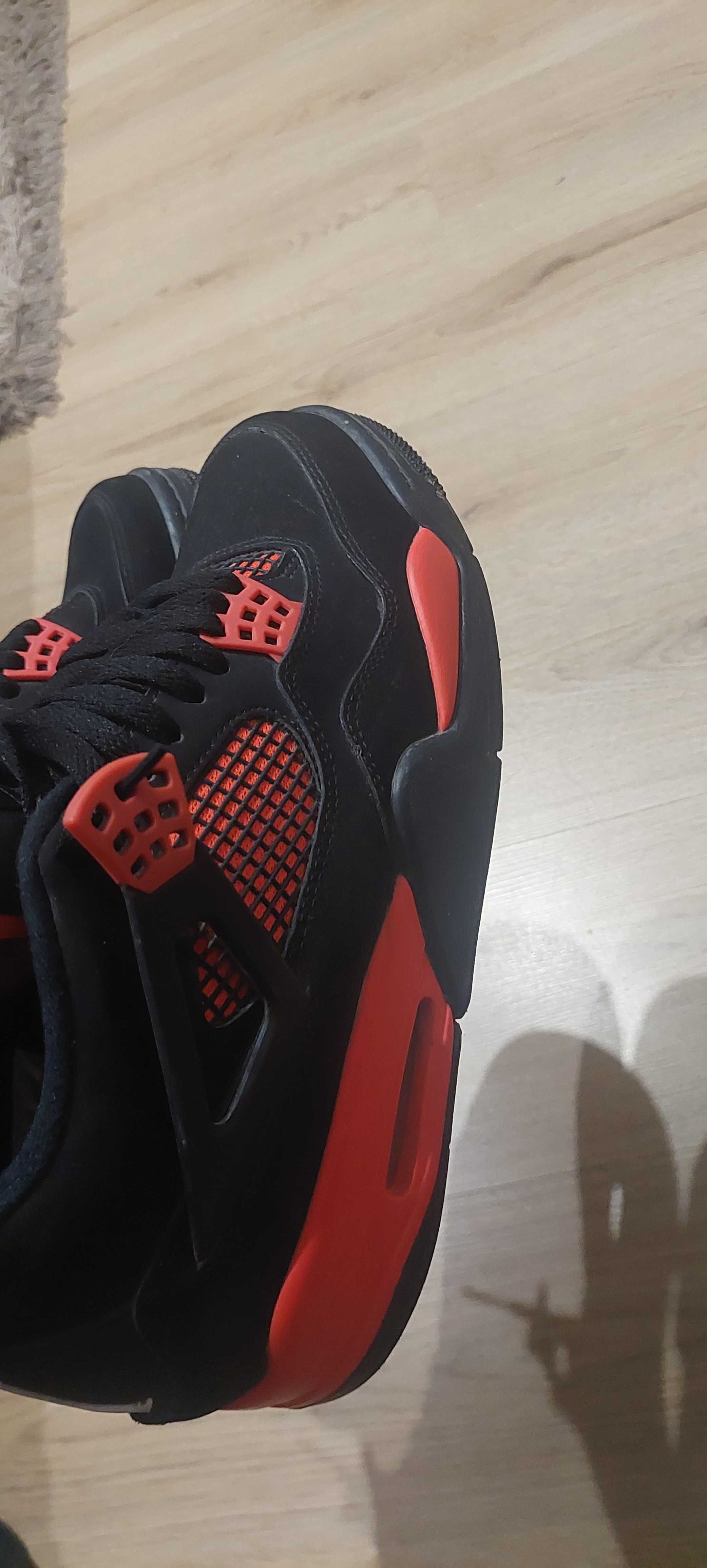 Nike Air Jordan 4  Red Thunder 44