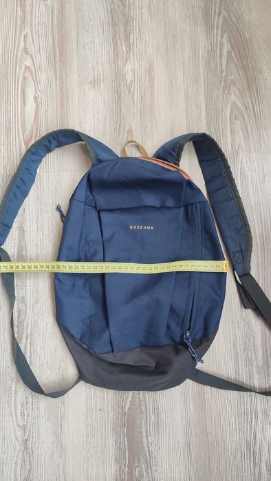 Мини раничка на марката Quechua