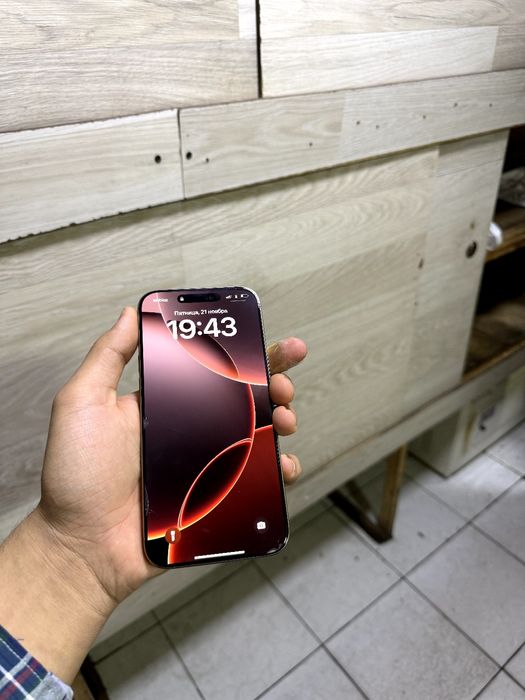 Iphone 16 pro max  ibial