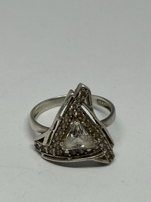 дамски сребърен пръстен 4.21гр 925