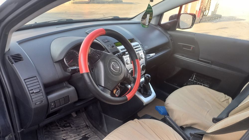 Vând urgent Mazda 5 7 locuri
