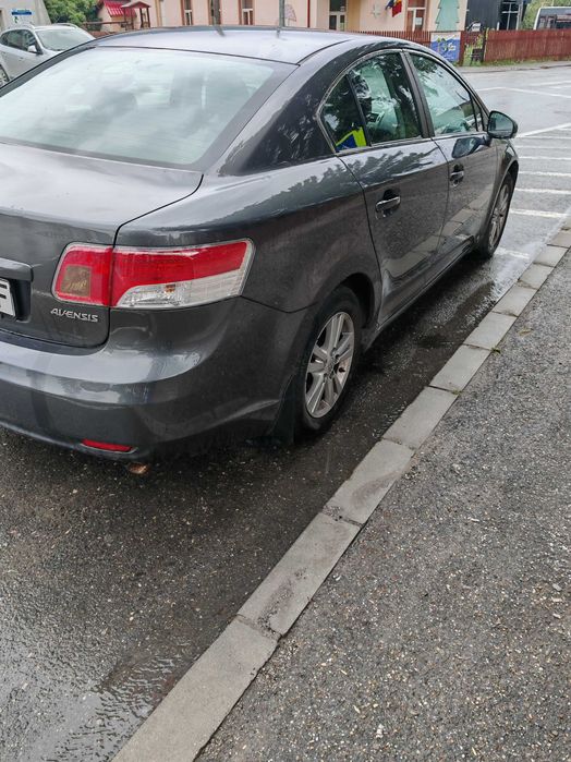 Toyota avensis din 2012, 2000 diesel