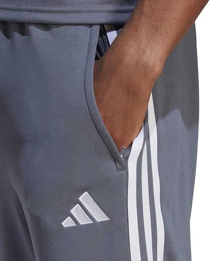 pantaloni sport adidas MT