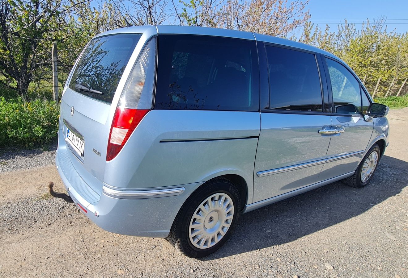 Lanchia  Phedra 2.0 Disel  136кс