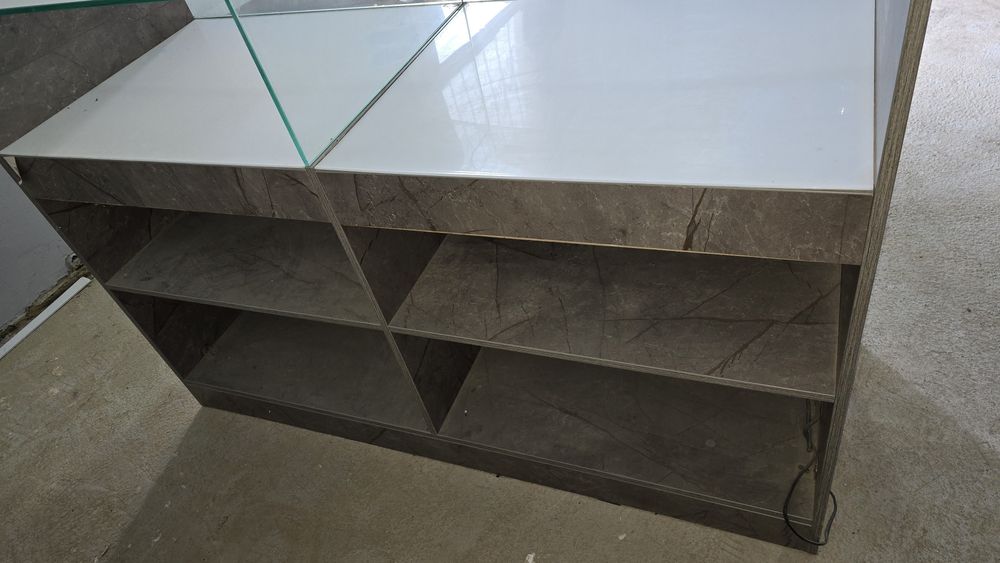 Aksesuvarni vitirina