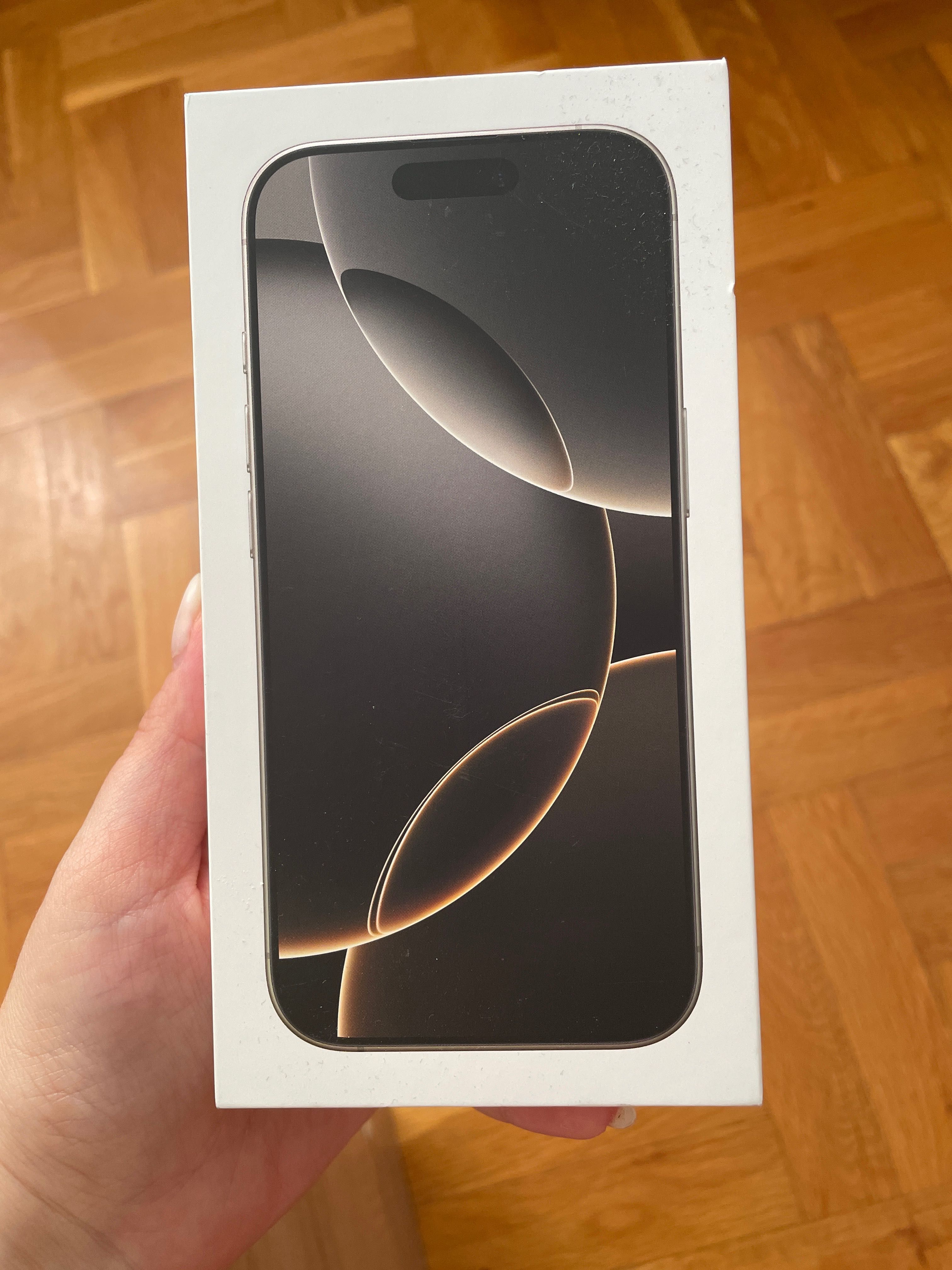 ЧИСТО НОВ! Iphone 16 pro Natural Titanium 128GB