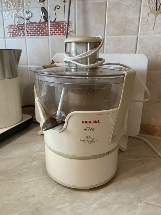 Продаю Соковыжималку TEFAL