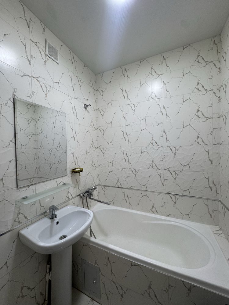 Продается квартира (1 в 2)