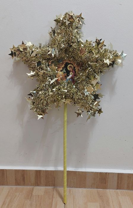 Stea pentru colindat cu clopoțel