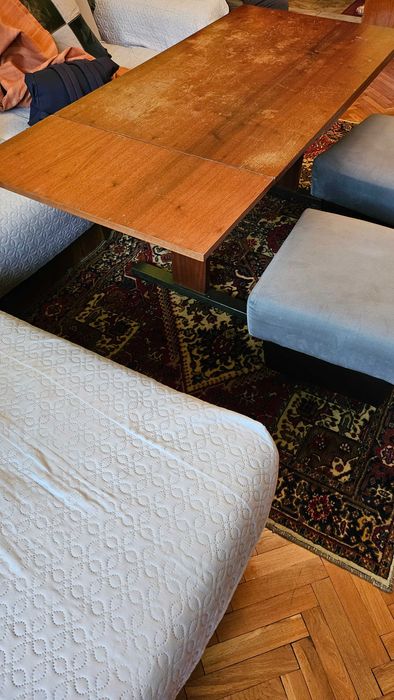 Дървена разтегателна маса