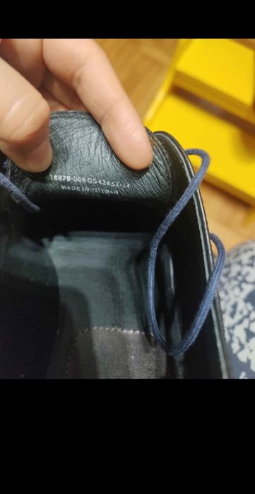 Camper Slippers с червена подметка