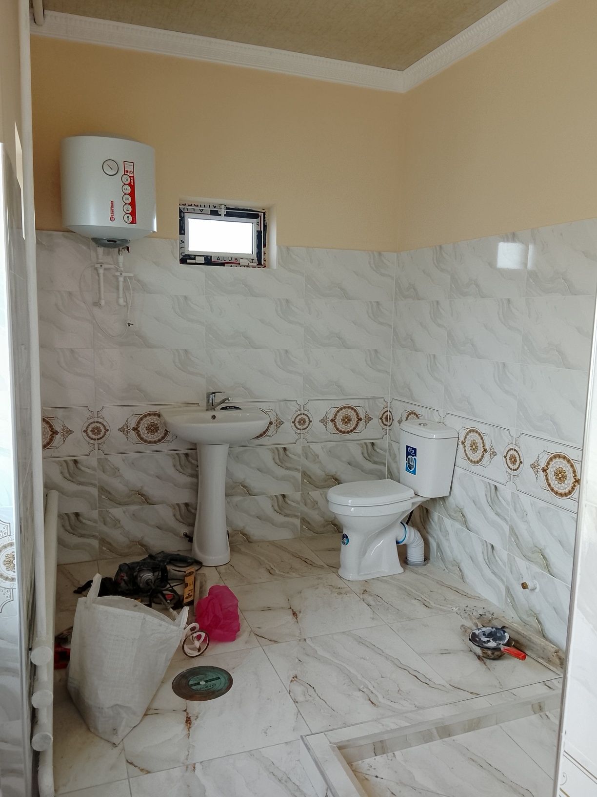 2 sotok 4 xona yangi uy manzil Oʻrtachirchiq