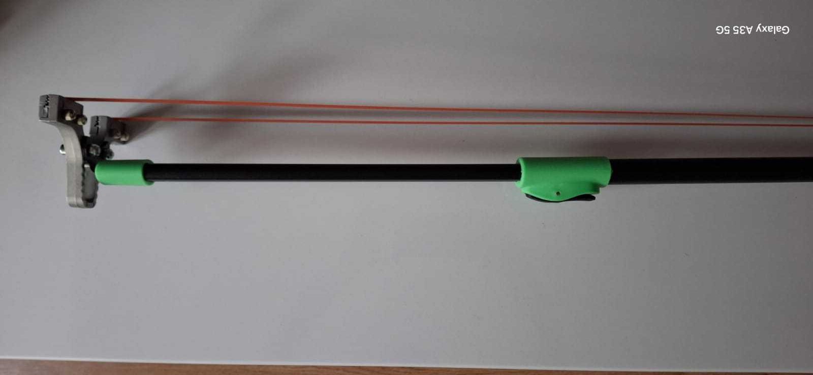 Prastie  profesionala de vanatoare  cu tragaci si laser,  Nou