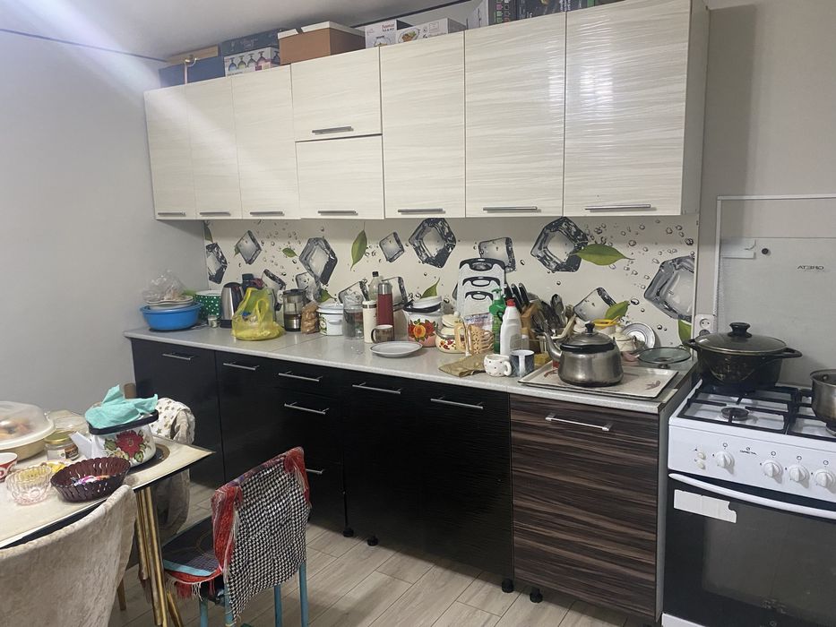 Кухня продам бу торг СРОЧНО
