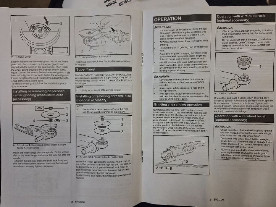 Ъглошлайв на Makita