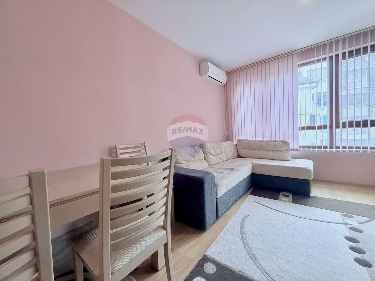 Продава се Двустаен апартамент в Варна, Бизнес хотел - 59 кв.м за 2967 €/кв.м - Снимка #4