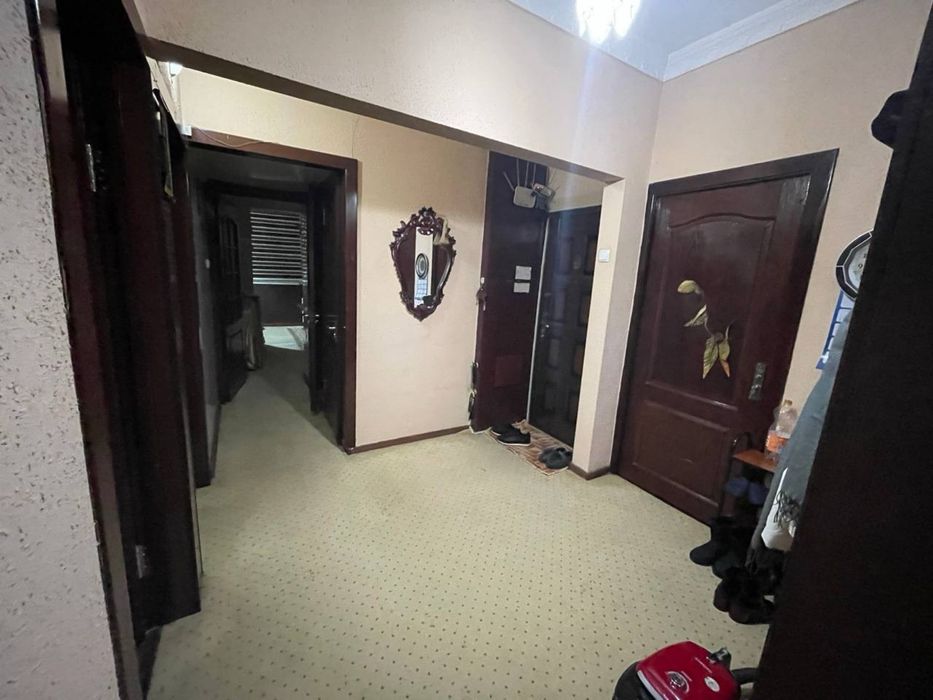 Продается 4х комнатная квартира, Себзар