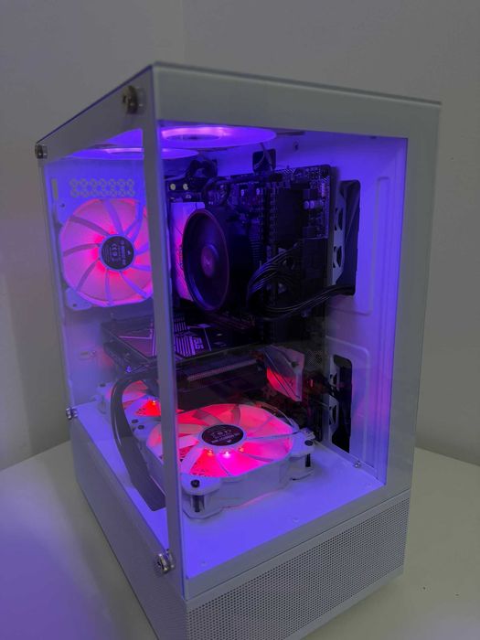 PC Gaming Ryzen 5 5600, RTX 3050 8GB 128Bit, 16GB RAM Corsair 3600MT/S