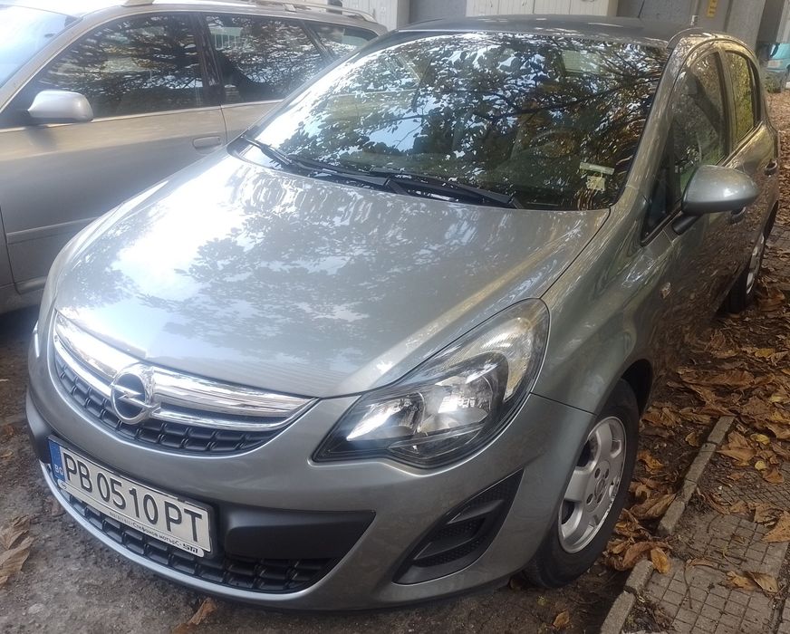 Опел Корса D 2014 г. Първи собственик.