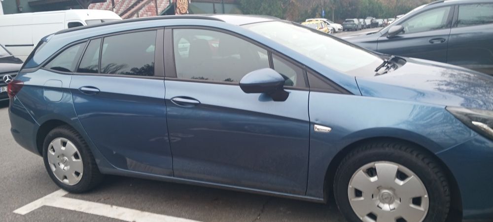 Șofer personal ÎNCHIRIEZ doar cu șofer Opel ASTRA K 2017 break comfort