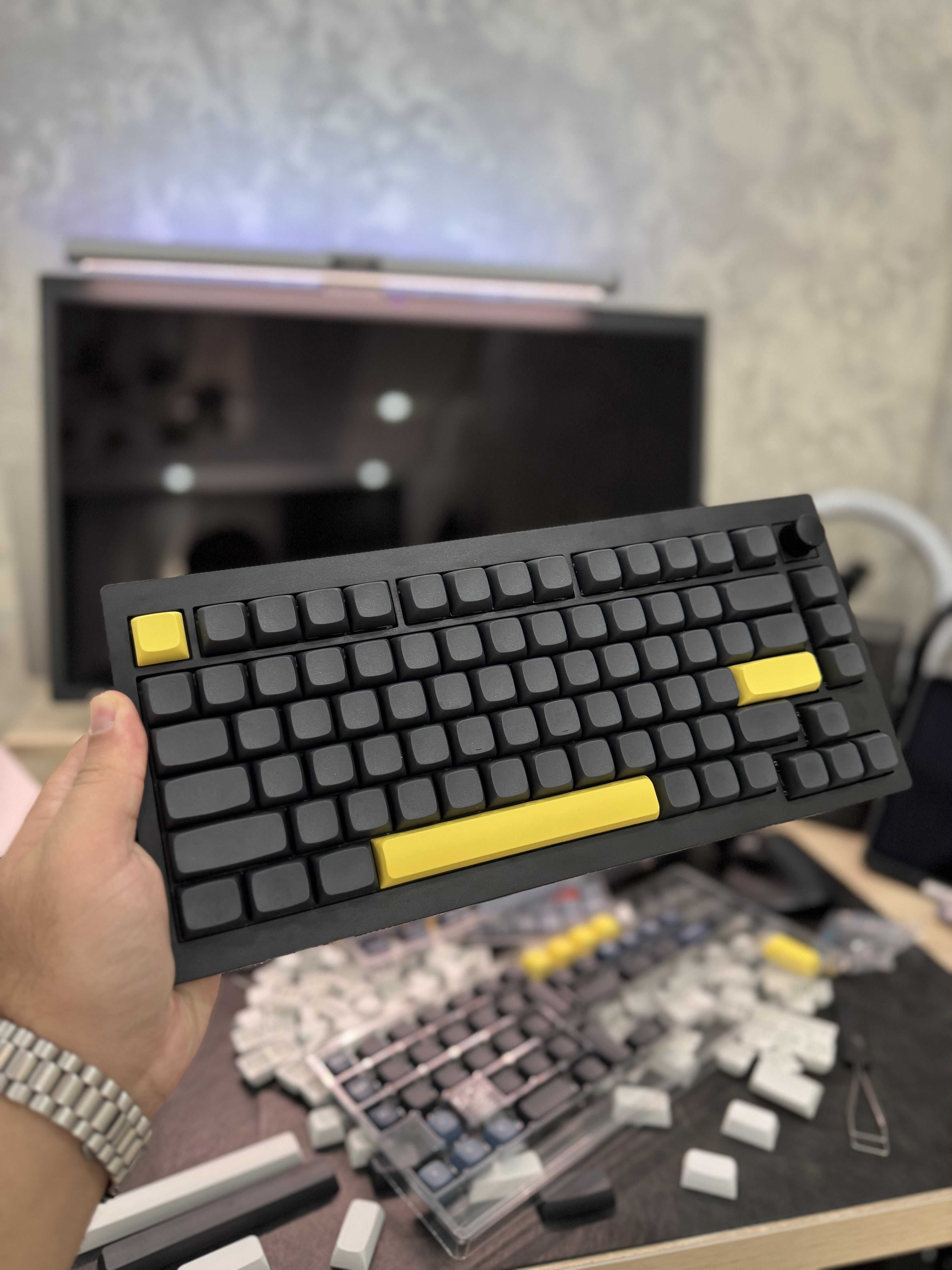 Продаю клавиатуру Keychron V1 Max с отличной кастомизацией