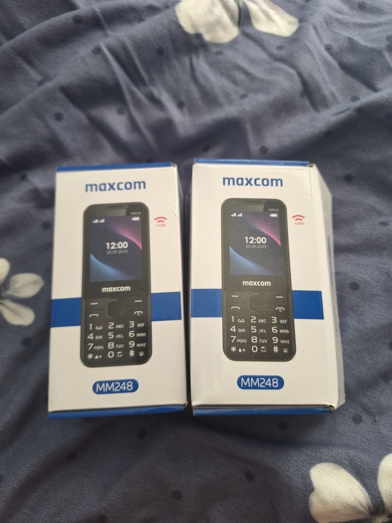 Telefoane cu butoane maxcom mm248