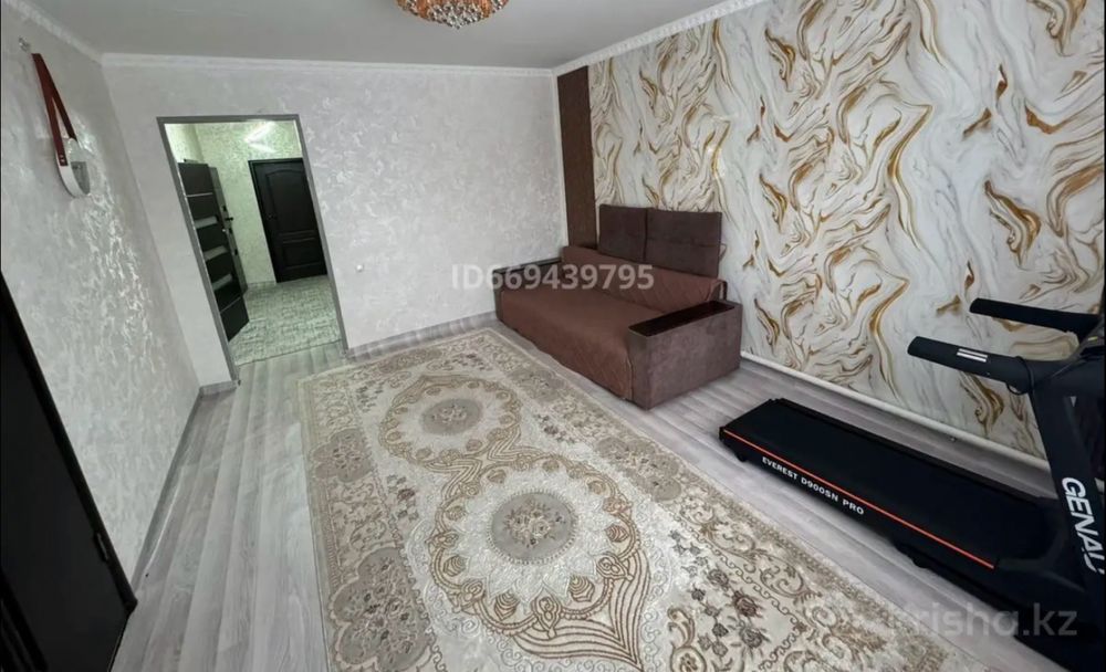 Продам ковер хорошего качества