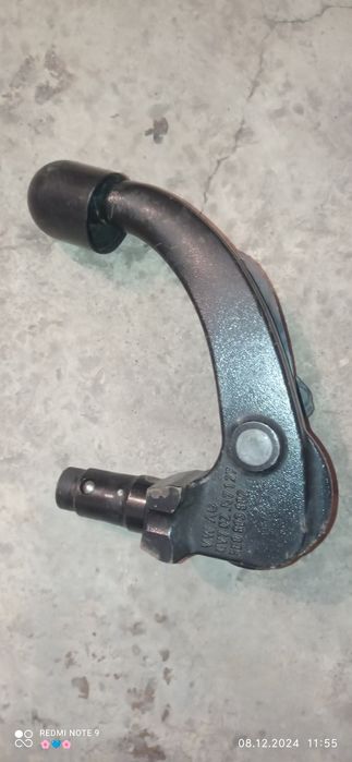 Cârlig Volkswagen Skoda