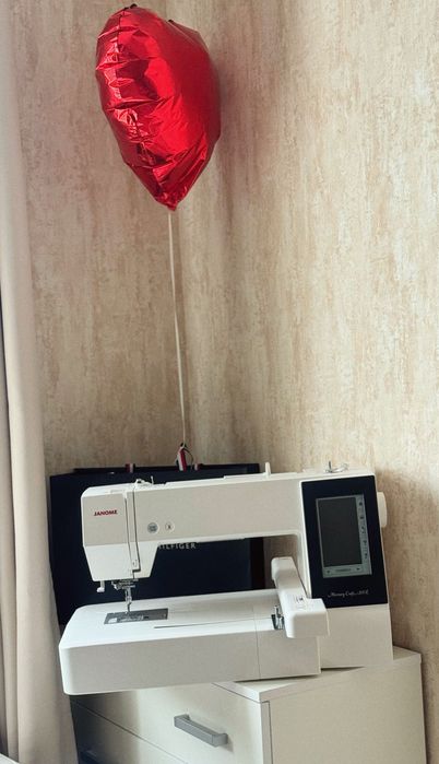 Вышивальная машинка Janome Memory Craft 500E