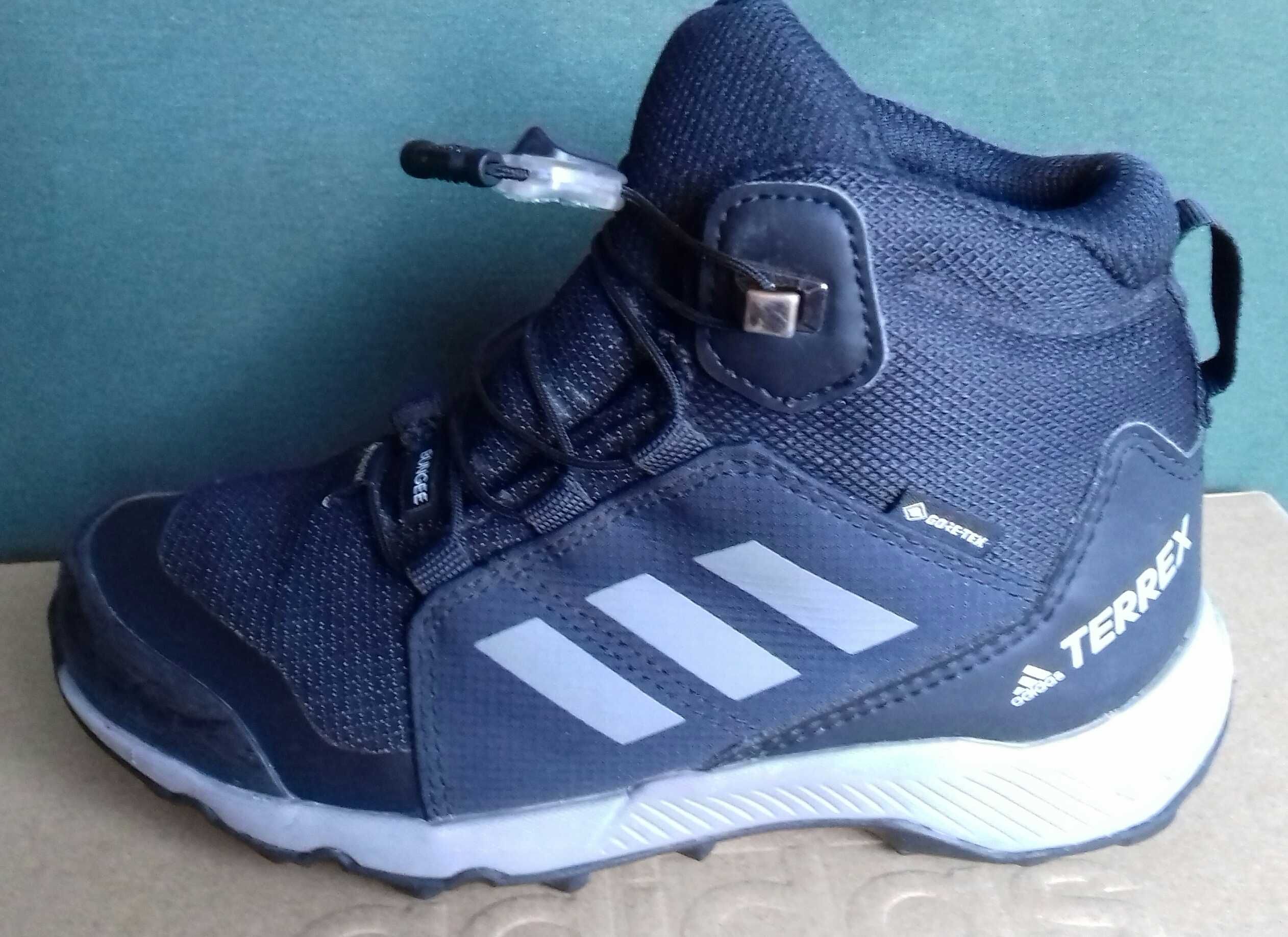 Детски обувки Adidas Terrex MID GTX K Nr.31