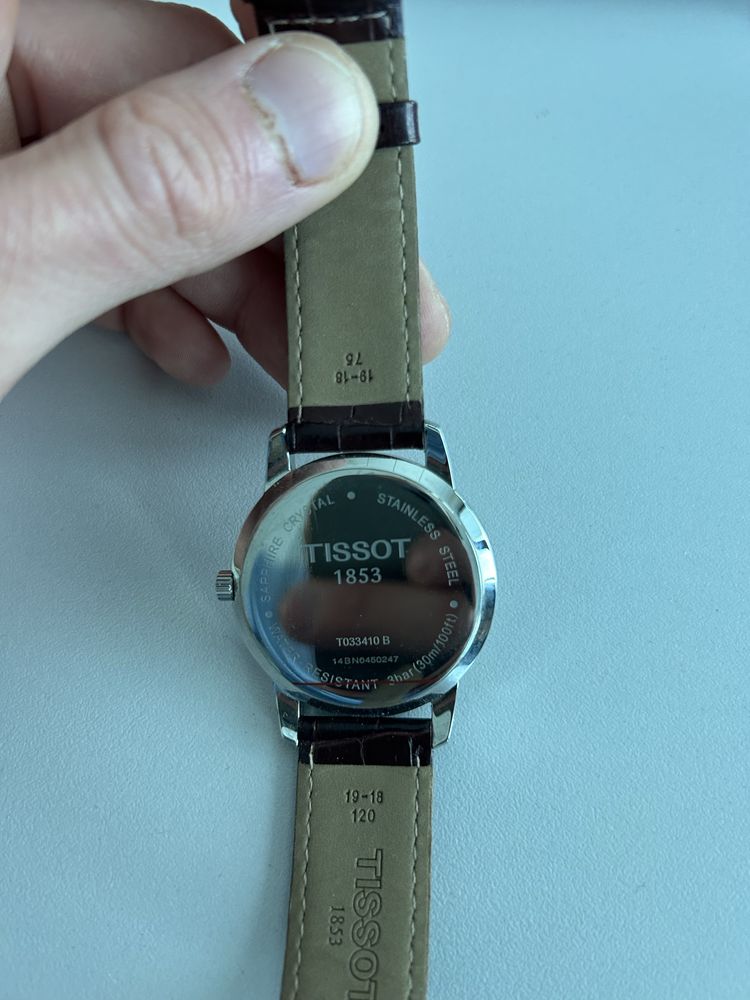Часовник tissot t033410 b