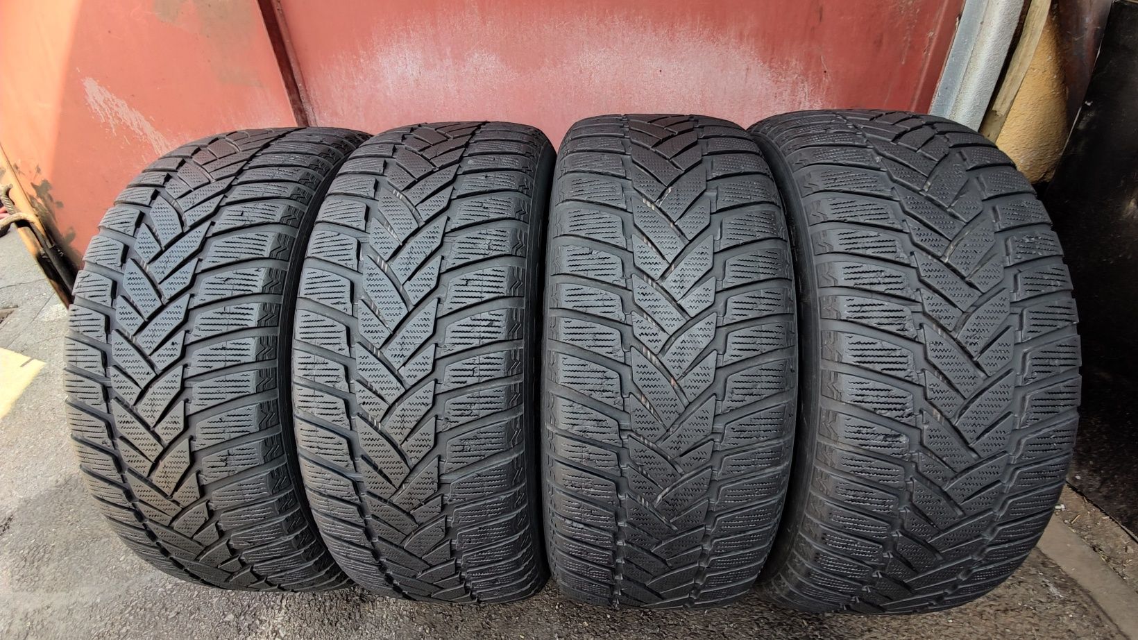4бр. зимни гуми 265/55/19 Dunlop Grandtek, XL подсилени 
dot21
7.5mm
Д