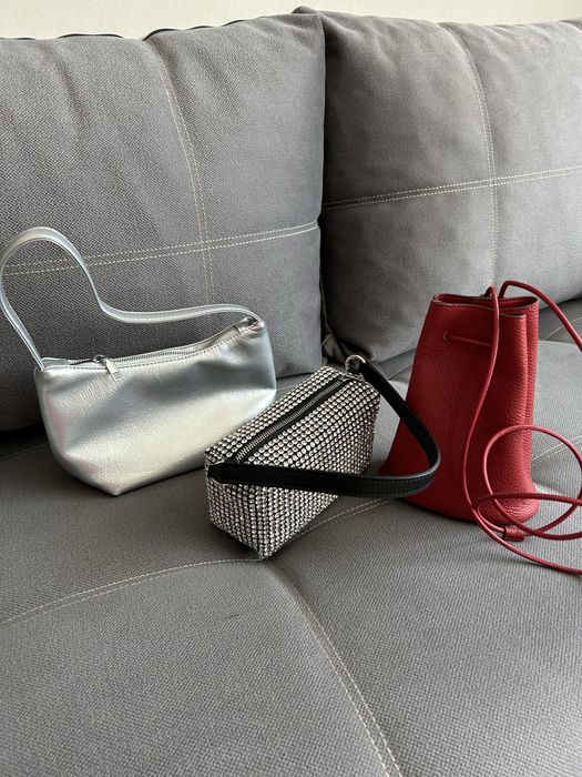 Абсолютно новые, трендовые сумочки.